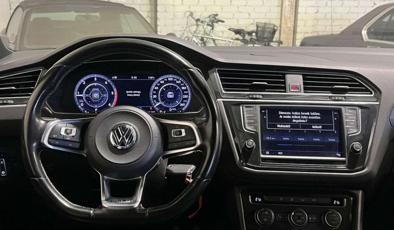 Volkswagen Tiguan 2.0 TDI R-Line Automatas full