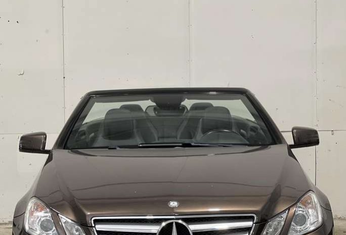 Mercedes-Benz E220 Cabrio Automatas full