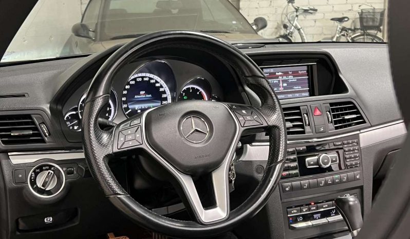 Mercedes-Benz E220 Cabrio Automatas full