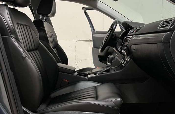 Skoda Superb 2.0 TDI Automatas full