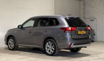 Mitsubishi Outlander 2.0 PHEV 4WD Automatas full