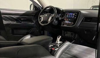 Mitsubishi Outlander 2.0 PHEV 4WD Automatas full