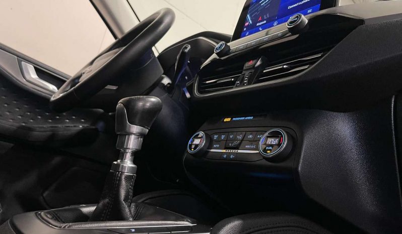 Ford Kuga 1.5 TDCi full