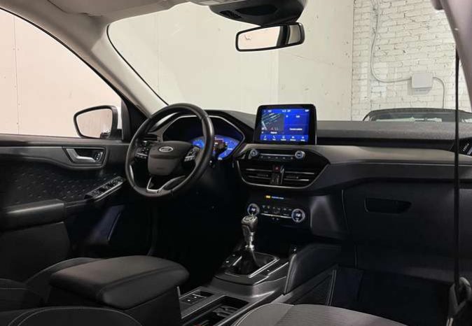 Ford Kuga 1.5 TDCi full
