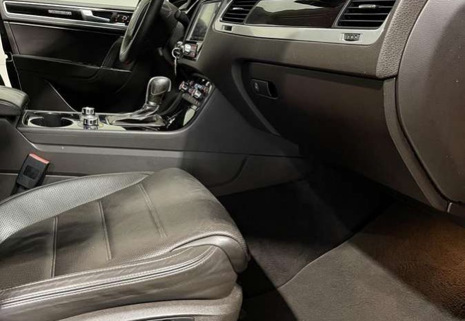 Volkswagen Touareg 4.2 TDI Automatas full