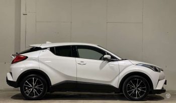 Toyota C-HR 1.8 Hybrid Automatas full