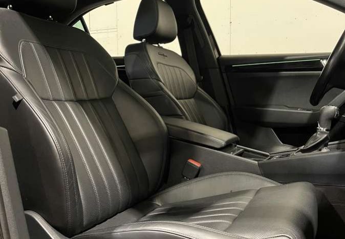 Skoda Superb 2.0 TDI Laurin & Klement Automatas full