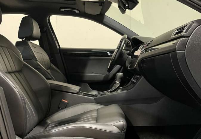 Skoda Superb 2.0 TDI Laurin & Klement Automatas full