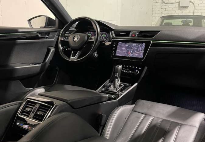 Skoda Superb 2.0 TDI Laurin & Klement Automatas full