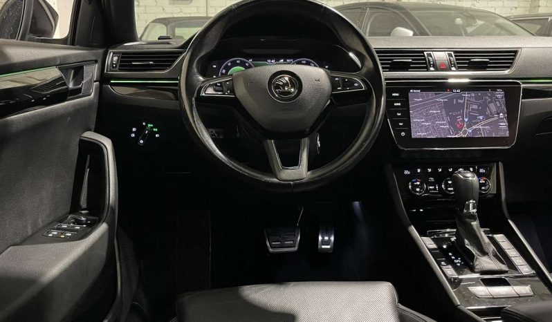 Skoda Superb 2.0 TDI Laurin & Klement Automatas full