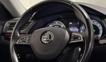 Skoda Superb 2.0 TDI Laurin & Klement Automatas full