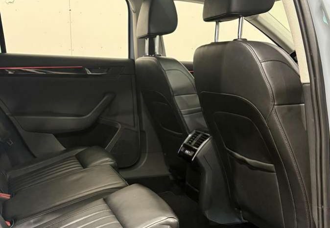 Skoda Superb 2.0 TDI Laurin & Klement Automatas full