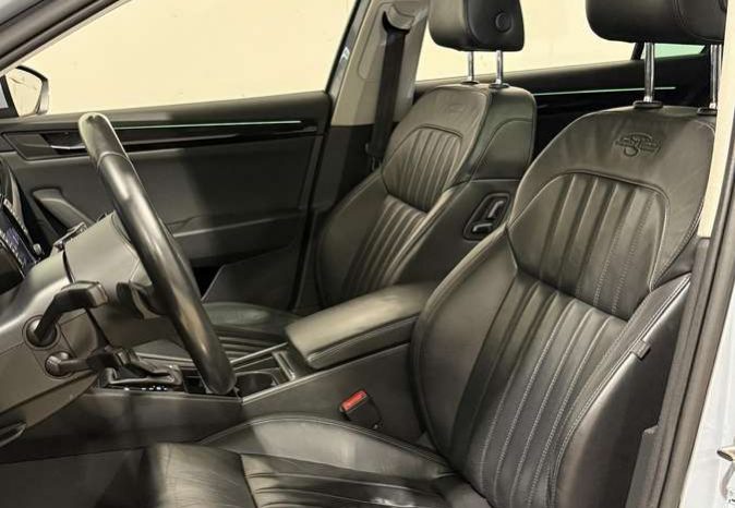Skoda Superb 2.0 TDI Laurin & Klement Automatas full
