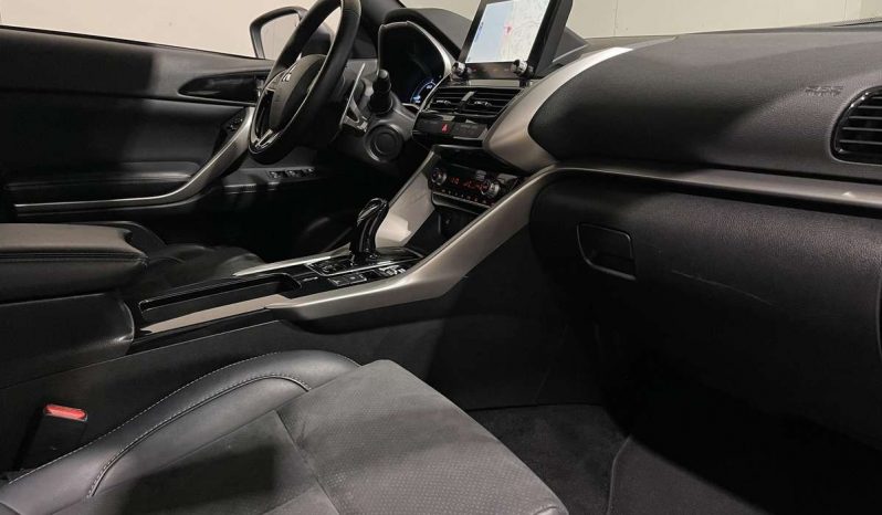 Mitsubishi Eclipse Cross 2.4 Plug in Hybrid Automatas full