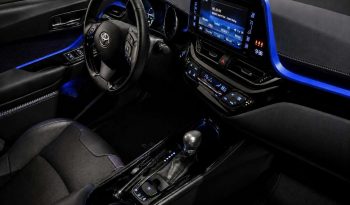 Toyota C-HR 1.8 Hybrid Automatas full