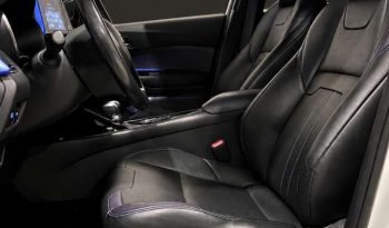Toyota C-HR 1.8 Hybrid Automatas full