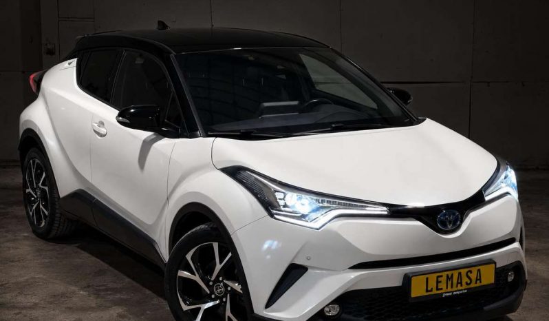 Toyota C-HR 1.8 Hybrid Automatas full