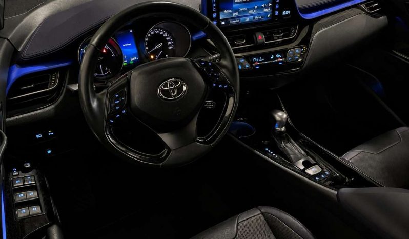 Toyota C-HR 1.8 Hybrid full