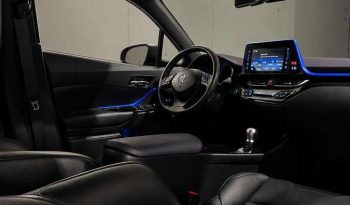 Toyota C-HR 1.8 Hybrid full