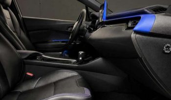Toyota C-HR 1.8 Hybrid full