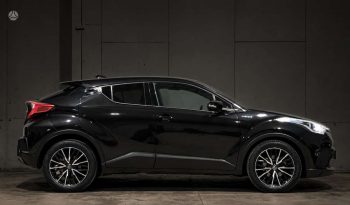 Toyota C-HR 1.8 Hybrid Automatas full