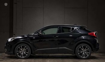 Toyota C-HR 1.8 Hybrid Automatas full