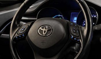 Toyota C-HR 1.8 Hybrid Automatas full