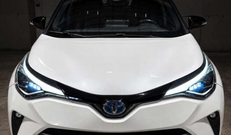 Toyota C-HR 1.8 Hybrid Automatas full