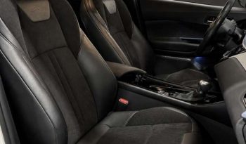 Toyota C-HR 1.8 Hybrid Automatas full