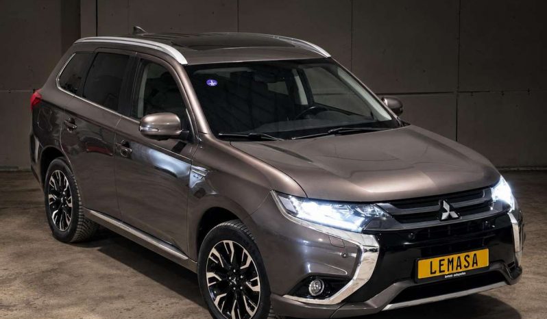 Mitsubishi Outlander 2.0 PHEV Instyle+ 4WD Automatas full