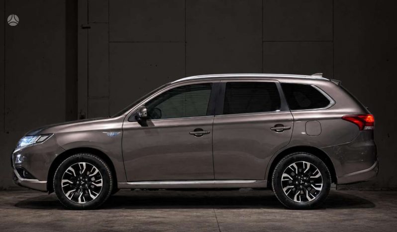 Mitsubishi Outlander 2.0 PHEV Instyle+ 4WD Automatas full