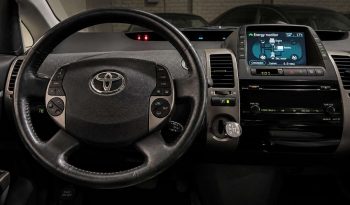 Toyota Prius 1.5 Hybrid Automatas full