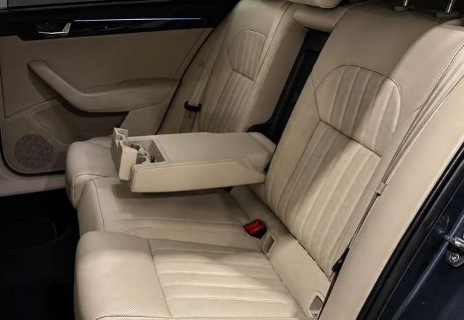 Skoda Superb 2.0 TDI Laurin & Klement Automatas full