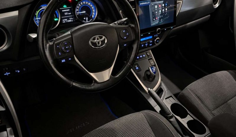Toyota Auris 1.8 Hybrid Automatas full