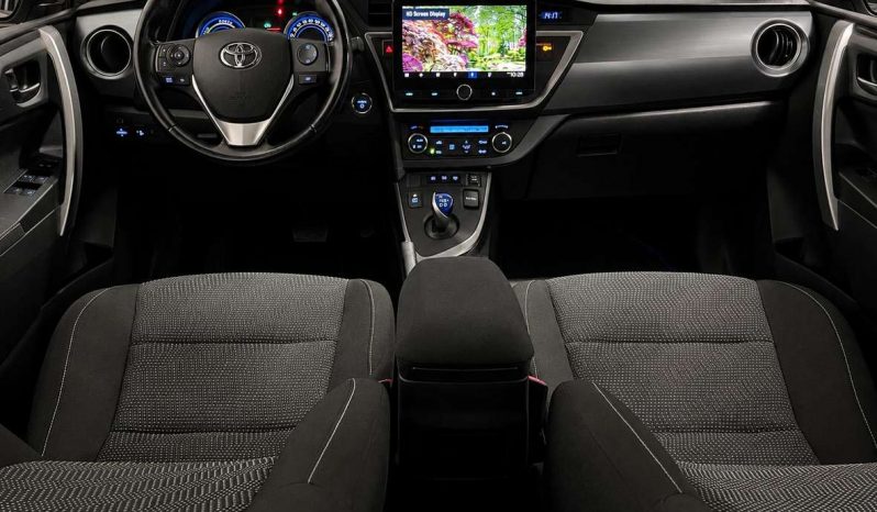 Toyota Auris 1.8 Hybrid Automatas full