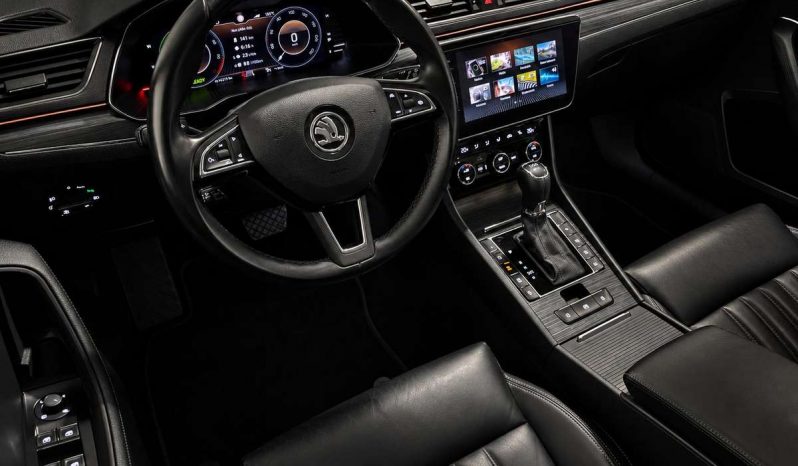 Skoda Superb 1.4 TSI iV Automatas full