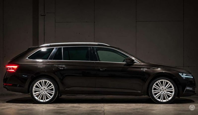 Skoda Superb 1.4 TSI iV Automatas full