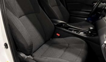 Toyota C-HR 1.8 Hybrid Automatas full