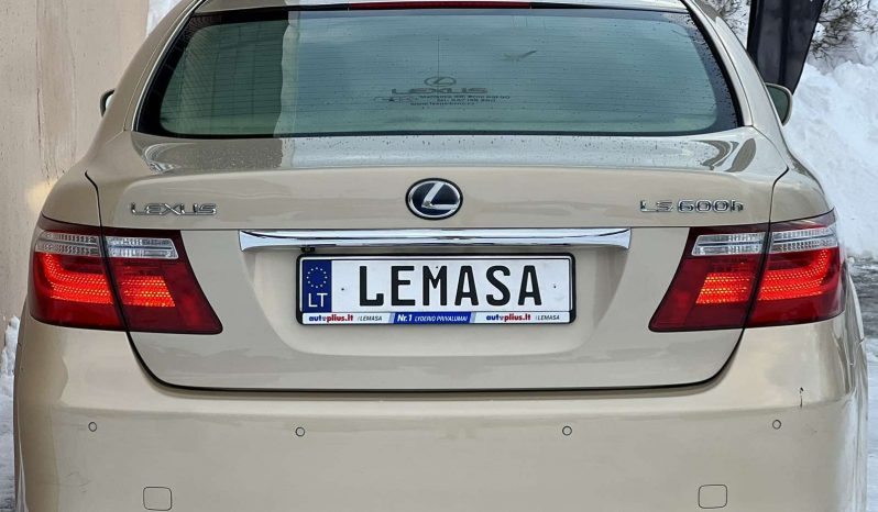 Lexus LS600h Automatas full